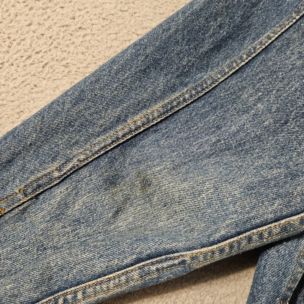 Vintage Levis Jacket Mens Size Medium Blue Denim Trucker Made USA 70507 0214 90s